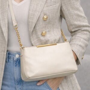 Enzo Angiolini Cami Crossbody Bag Tapioca with Gold Chain NWT